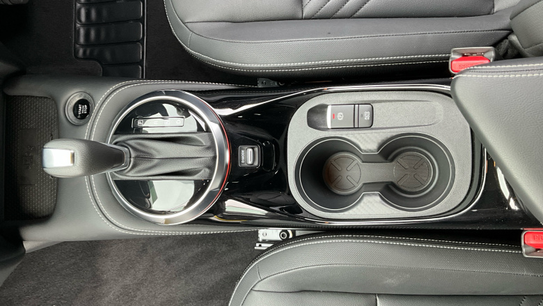 Nissan Juke 1.0 DiG-T Tekna 5dr DCT Petrol Hatchback